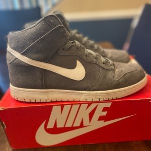 Preowned Nike Dunk Hi Cool Grey/ White